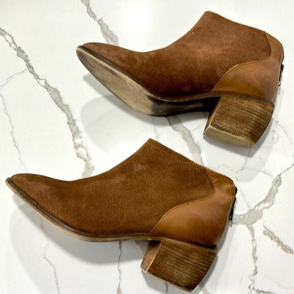 Charles By Charles David | Yasmin Mid Heel Women’s Brown Leather Ankle Boots - Picture 3 of 12